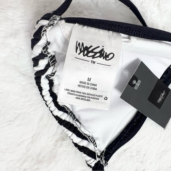 NWT Mossimo Black & White Striped Triangle String Bikini Swim top Size Medium - Picture 8 of 9